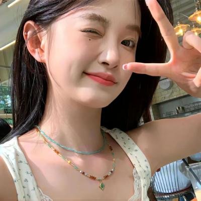 两个我都爱 海报