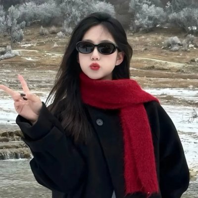 女孩的成长图腾 海报